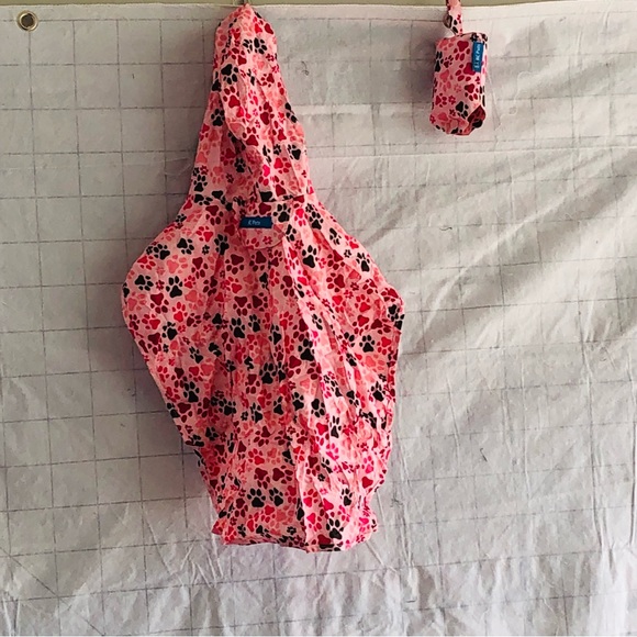 RC Pets  Packable Rain Poncho - Picture 2 of 4